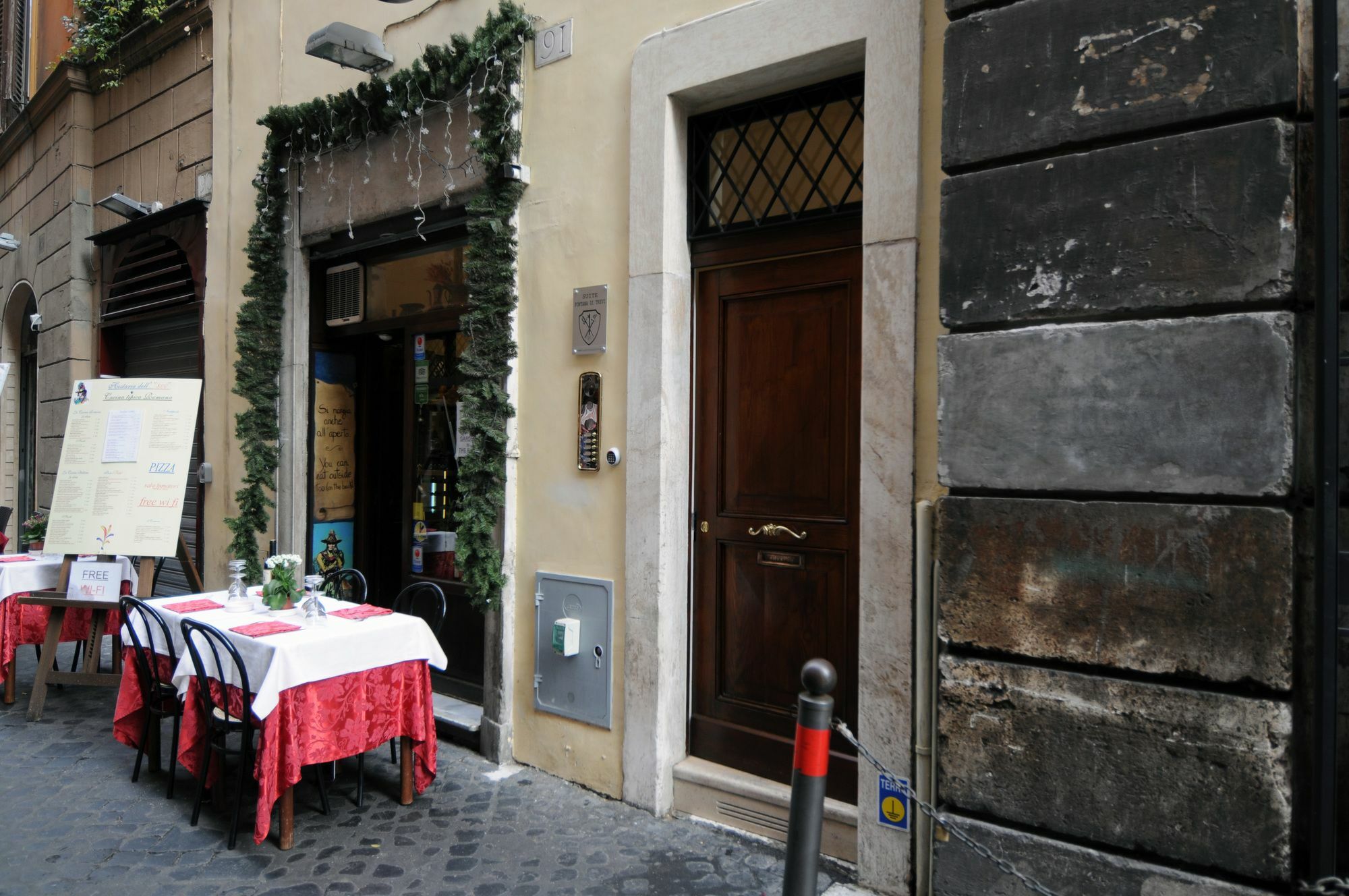 Suite Fontana Di Trevi Rom Exterior foto